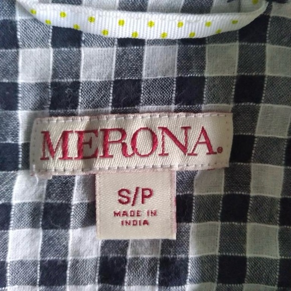 Merona ~Blue & White Classic Check ~Buttons, Collared & Long Sleeved ~Small - Picture 2 of 13